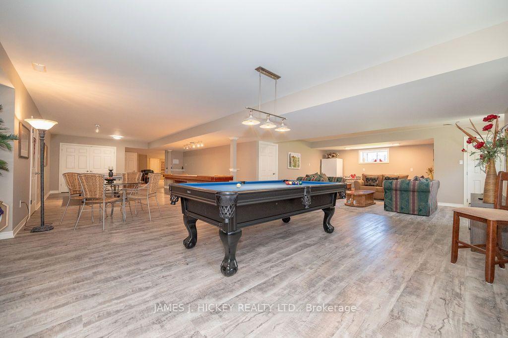 Photo 37 of 182 River Drive, Petawawa, Petawawa — HOMEH