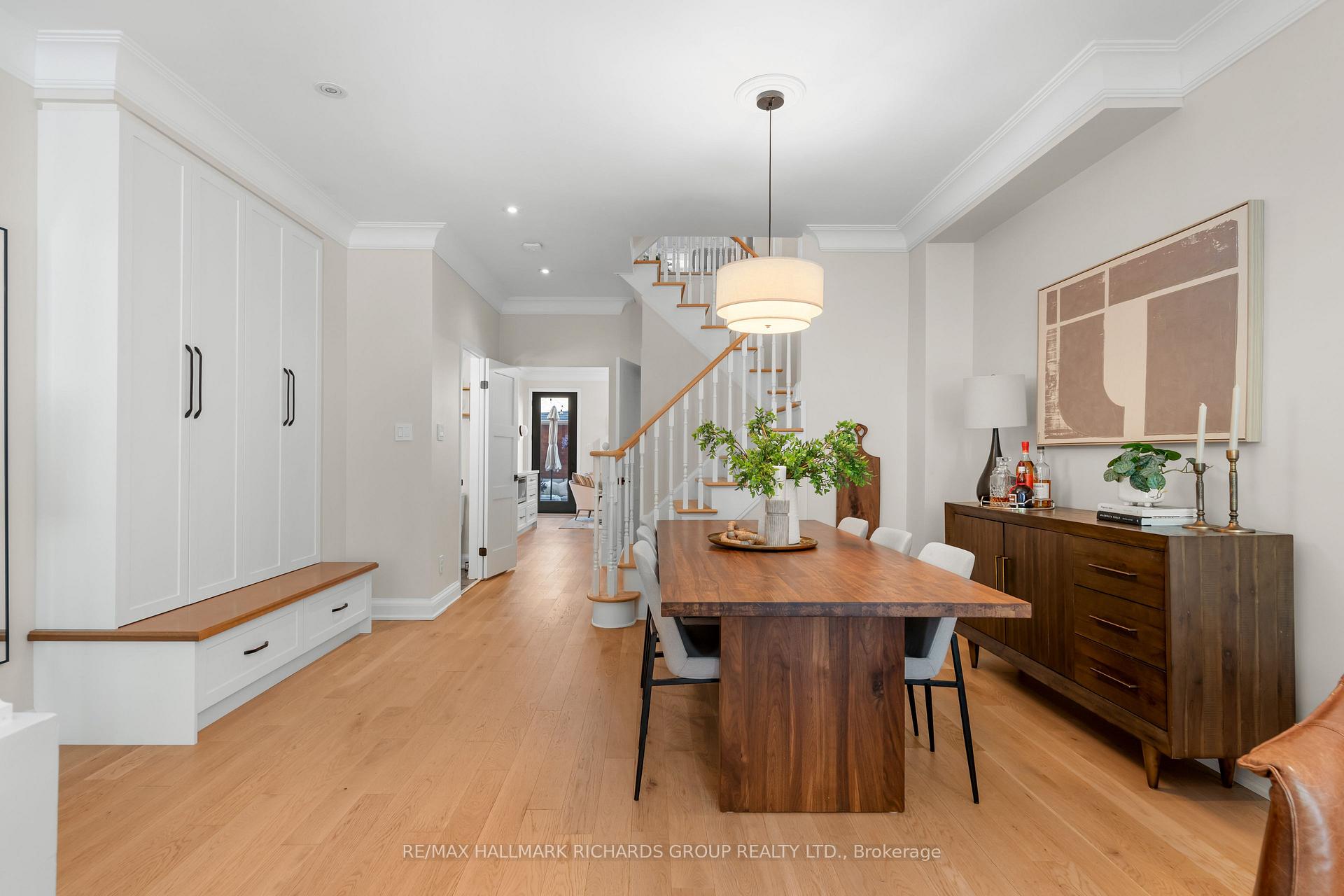 Photo 4 of 32 Crossovers Street, Toronto, East End-Danforth — HOMEH