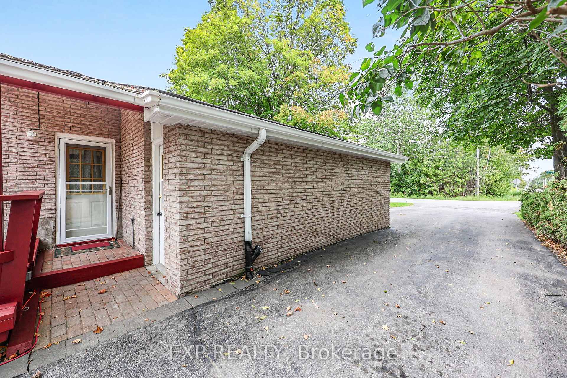 Photo 36 of 19 Faircrest Avenue, Georgina, Sutton & Jackson's Point — HOMEH
