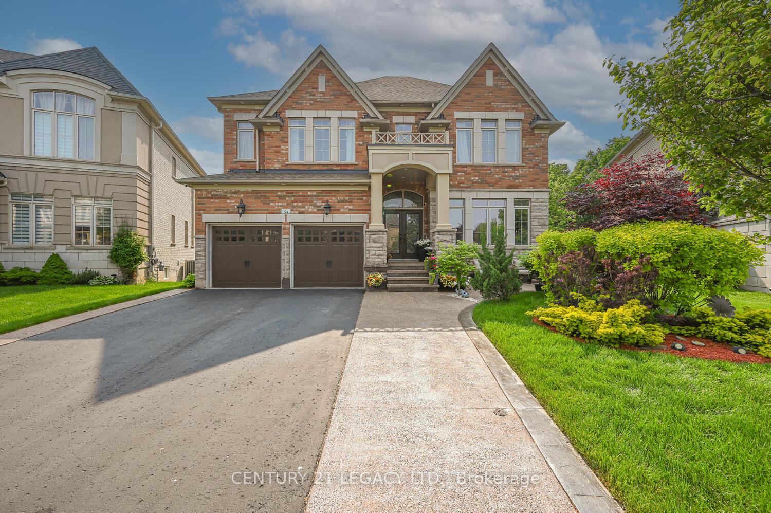 Photo 1 of 34 Cannington Crescent, Brampton, Credit Valley — HOMEH