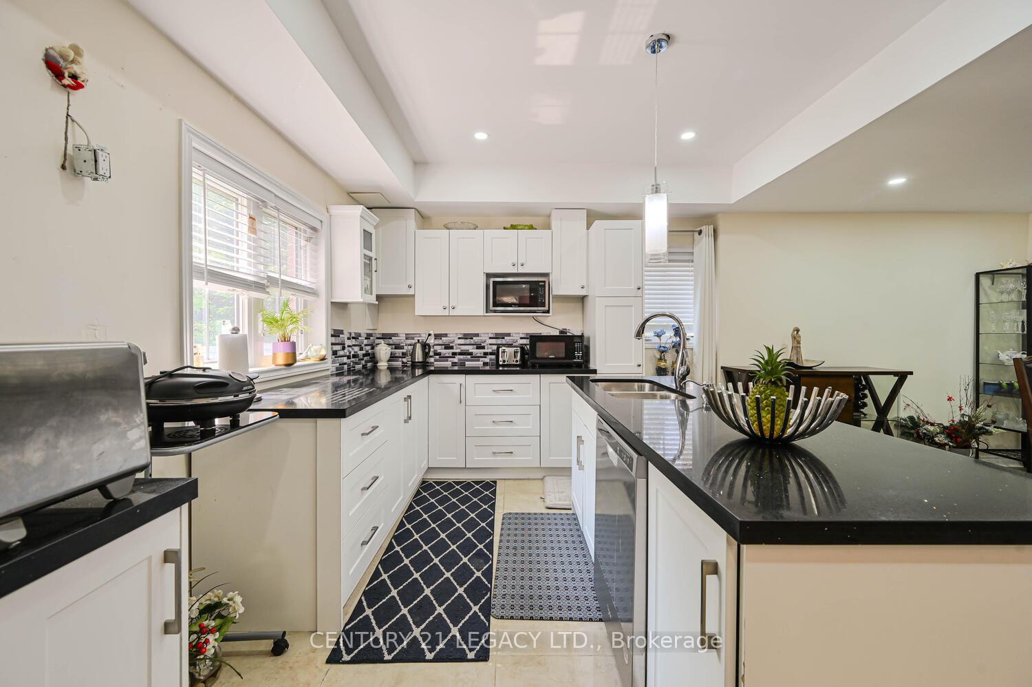 Photo 41 of 34 Cannington Crescent, Brampton, Credit Valley — HOMEH