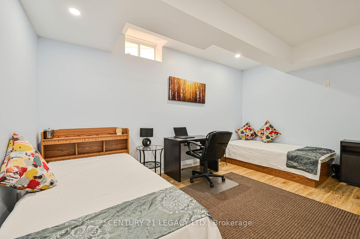 Photo 43 of 34 Cannington Crescent, Brampton, Credit Valley — HOMEH