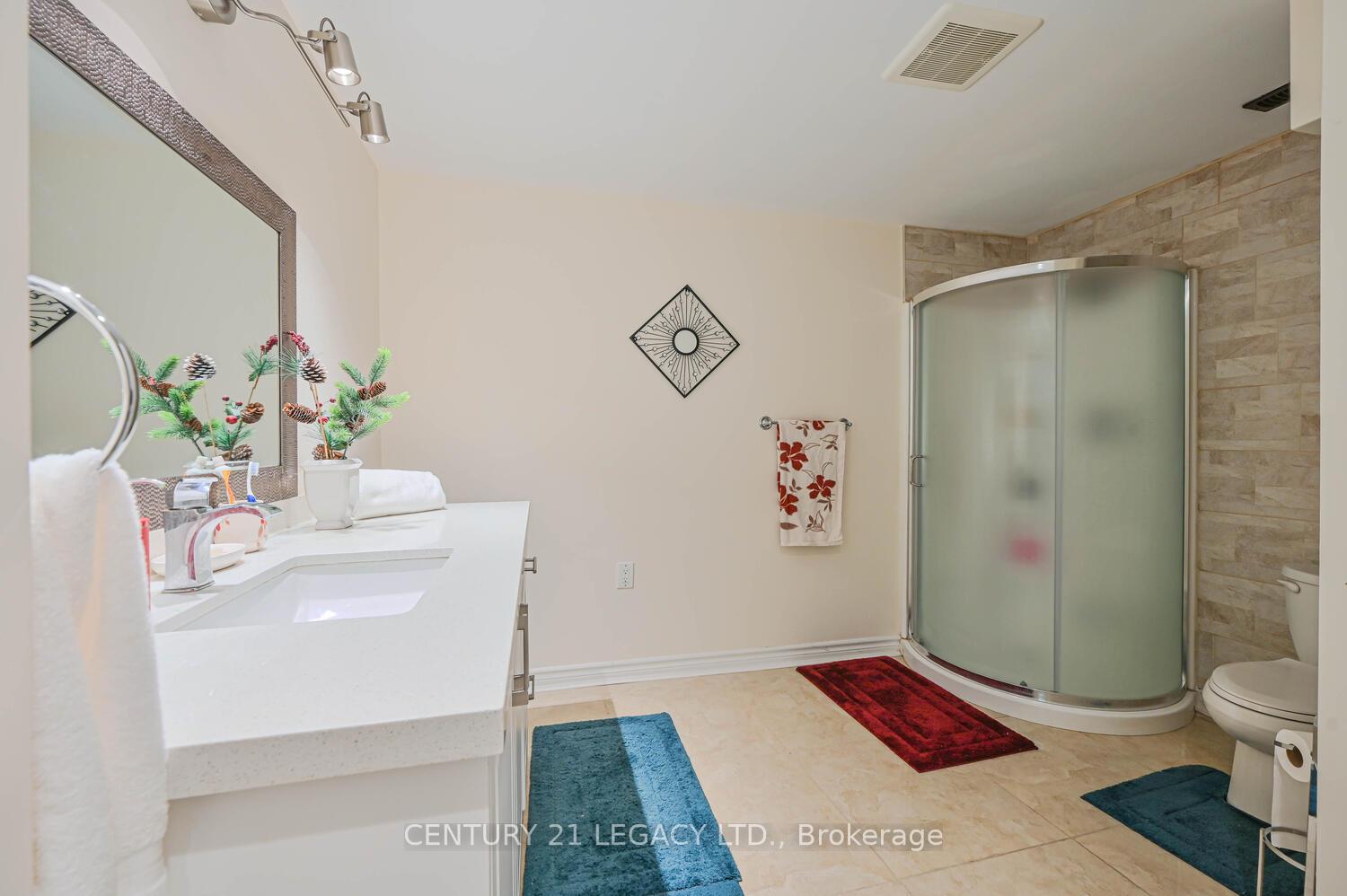 Photo 44 of 34 Cannington Crescent, Brampton, Credit Valley — HOMEH