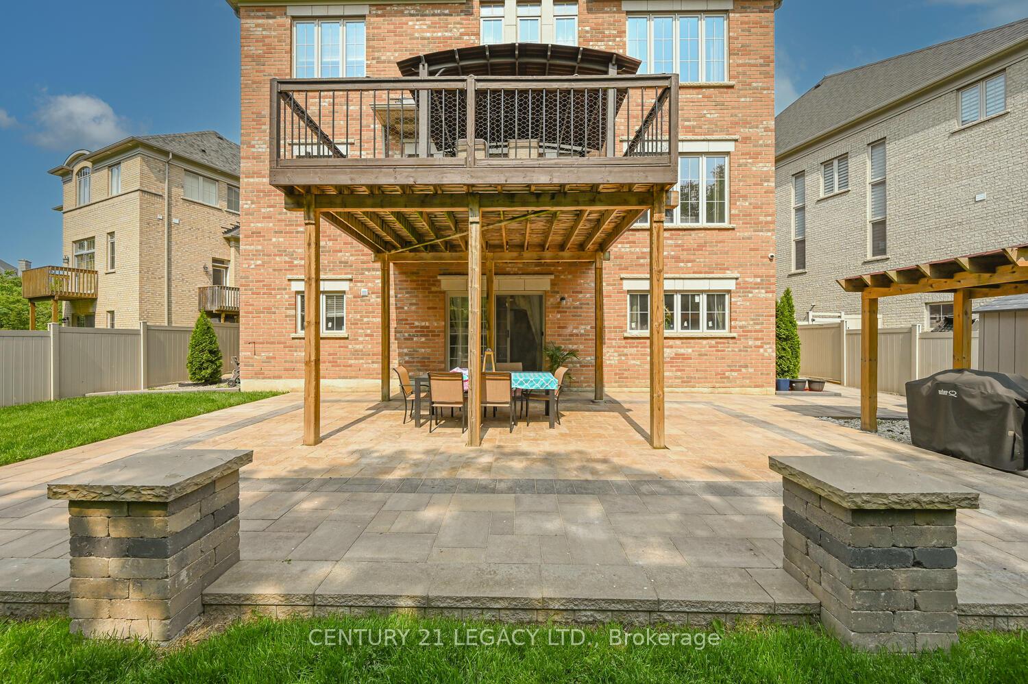 Photo 47 of 34 Cannington Crescent, Brampton, Credit Valley — HOMEH