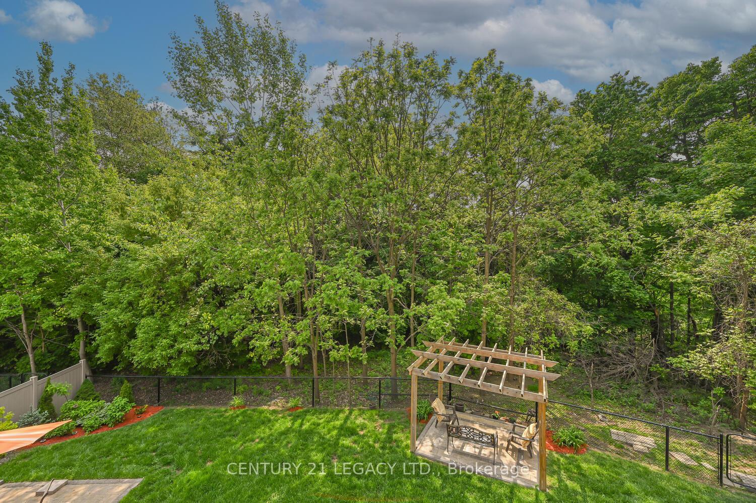 Photo 50 of 34 Cannington Crescent, Brampton, Credit Valley — HOMEH