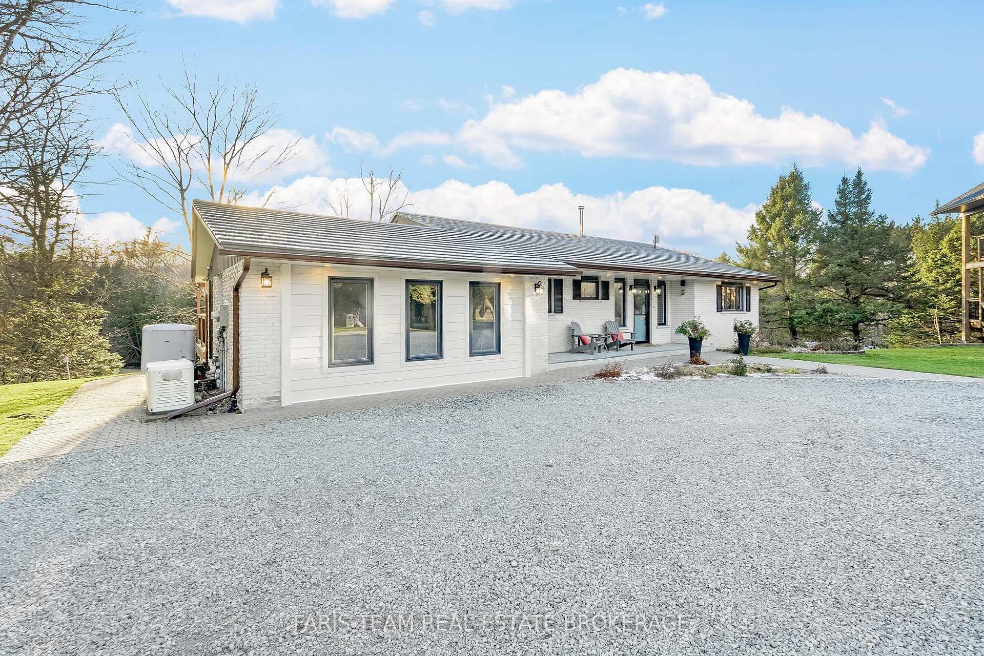Photo 6 of 1520 Rosemount Road, Tay, Rural Tay — HOMEH