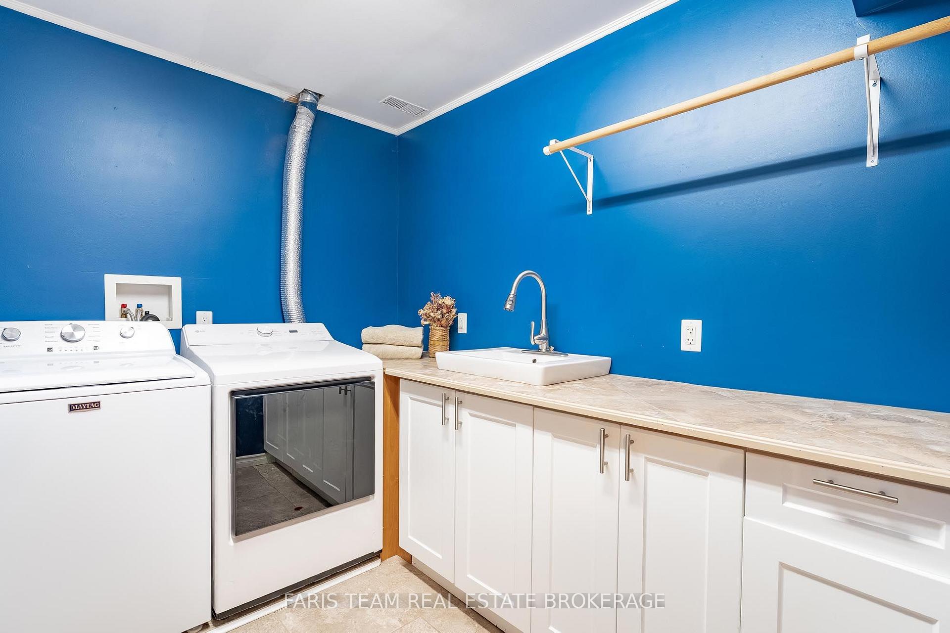 Photo 22 of 1520 Rosemount Road, Tay, Rural Tay — HOMEH