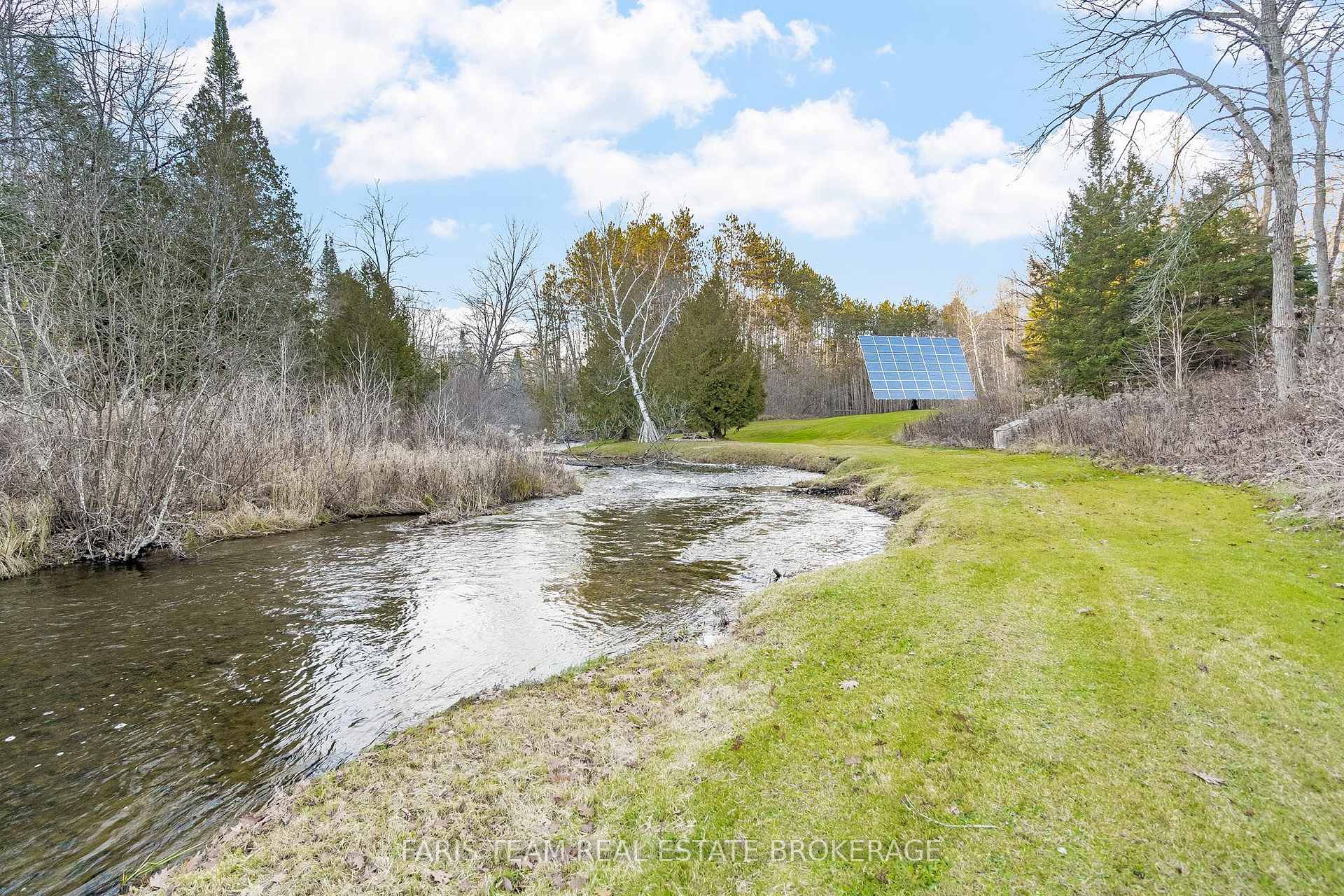 Photo 41 of 1520 Rosemount Road, Tay, Rural Tay — HOMEH