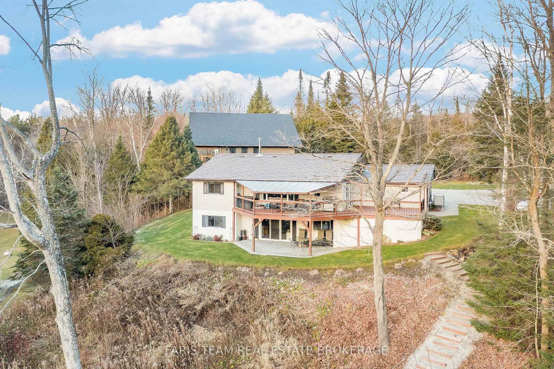 Photo 44 of 1520 Rosemount Road, Tay, Rural Tay — HOMEH