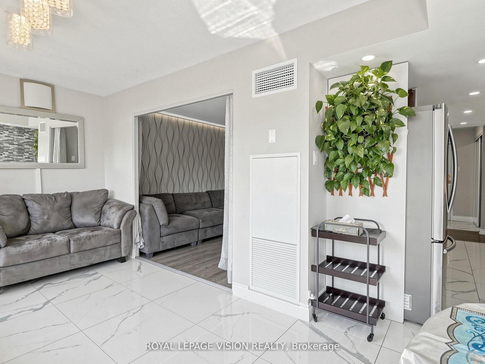 Photo 37 of Unit 419, 11753 Sheppard Avenue E, Scarborough, Rouge — HOMEH