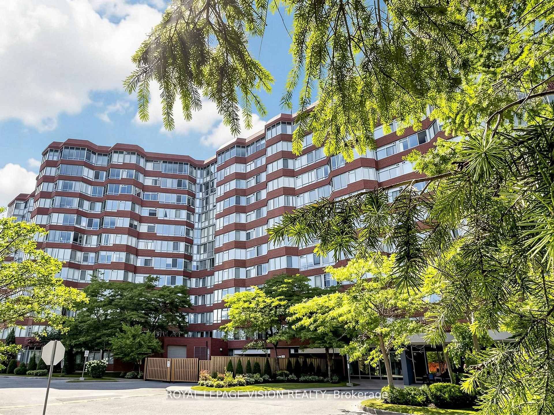Photo 45 of Unit 419, 11753 Sheppard Avenue E, Scarborough, Rouge — HOMEH