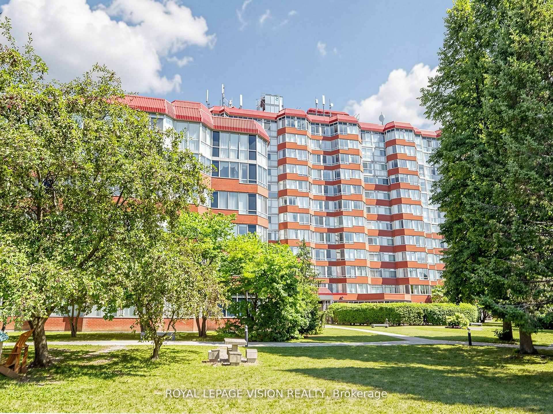 Photo 46 of Unit 419, 11753 Sheppard Avenue E, Scarborough, Rouge — HOMEH