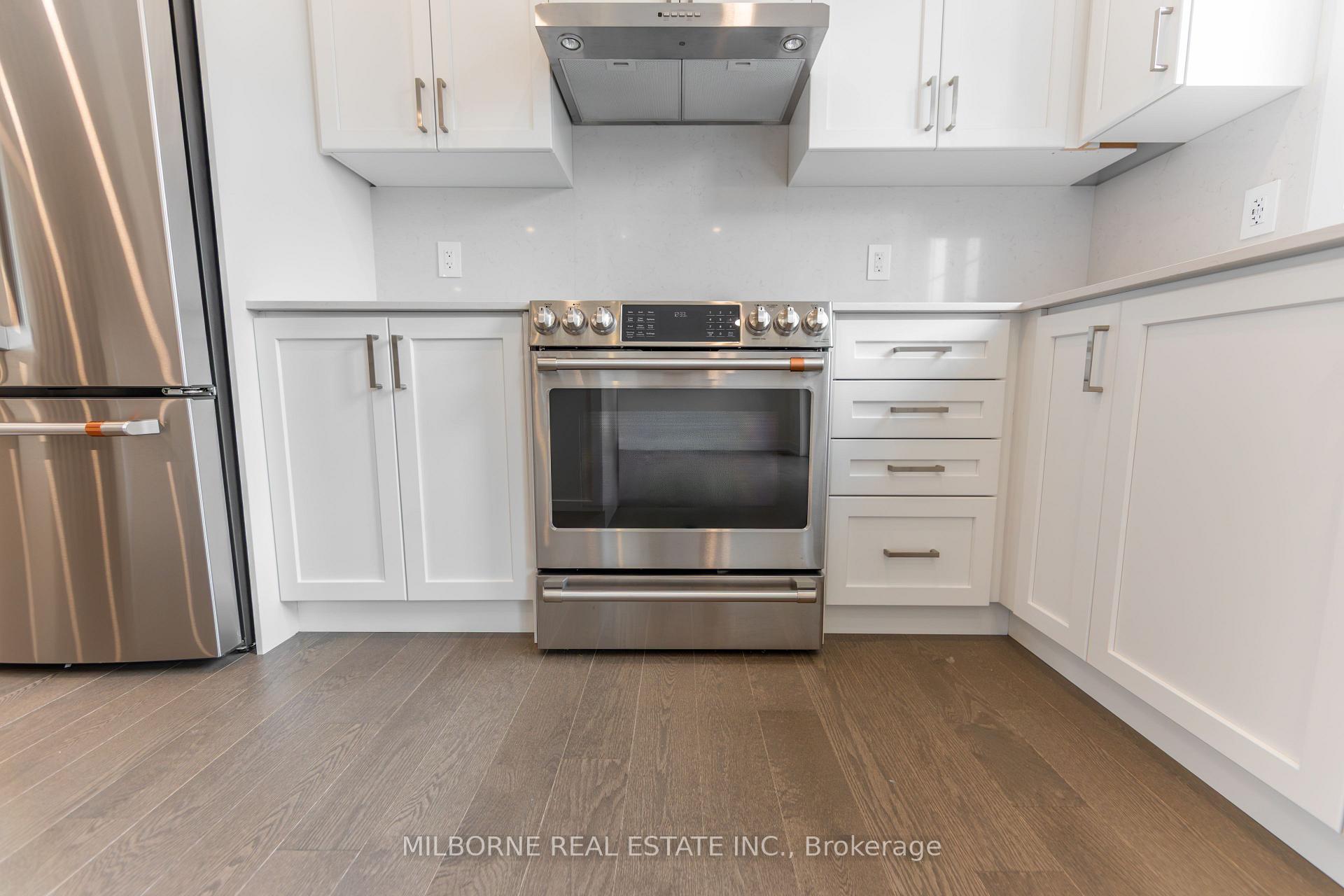 Photo 7 of 38 Fred Beaton Place, King, King City — HOMEH