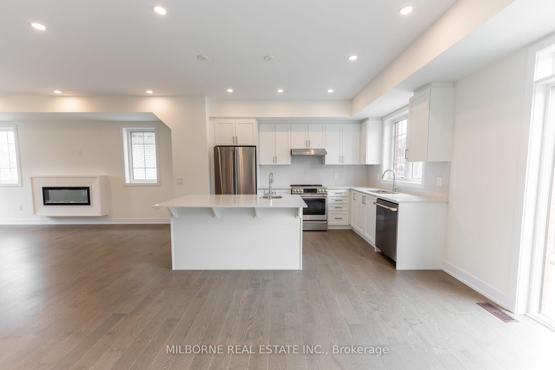Photo 8 of 38 Fred Beaton Place, King, King City — HOMEH