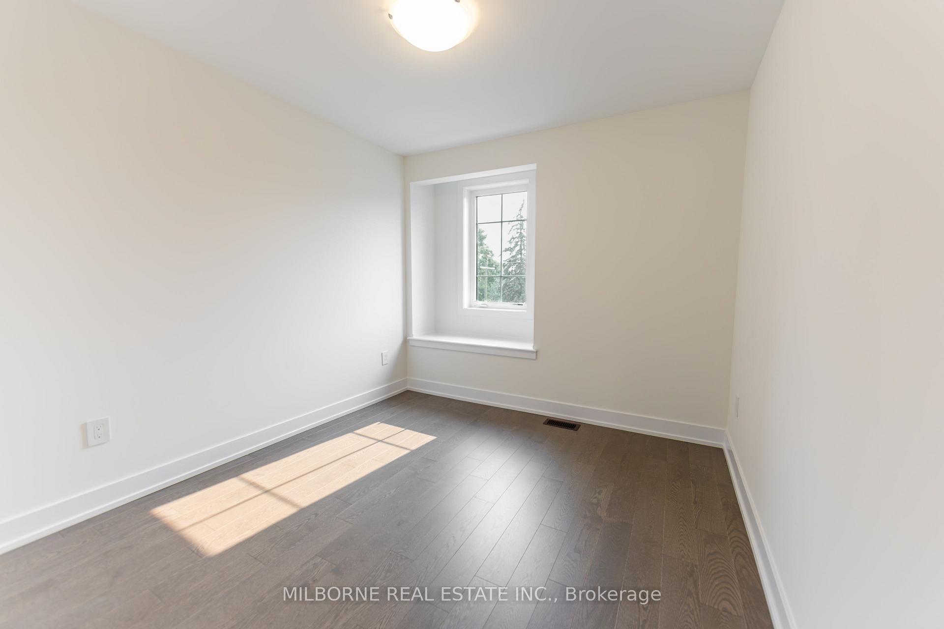Photo 20 of 38 Fred Beaton Place, King, King City — HOMEH