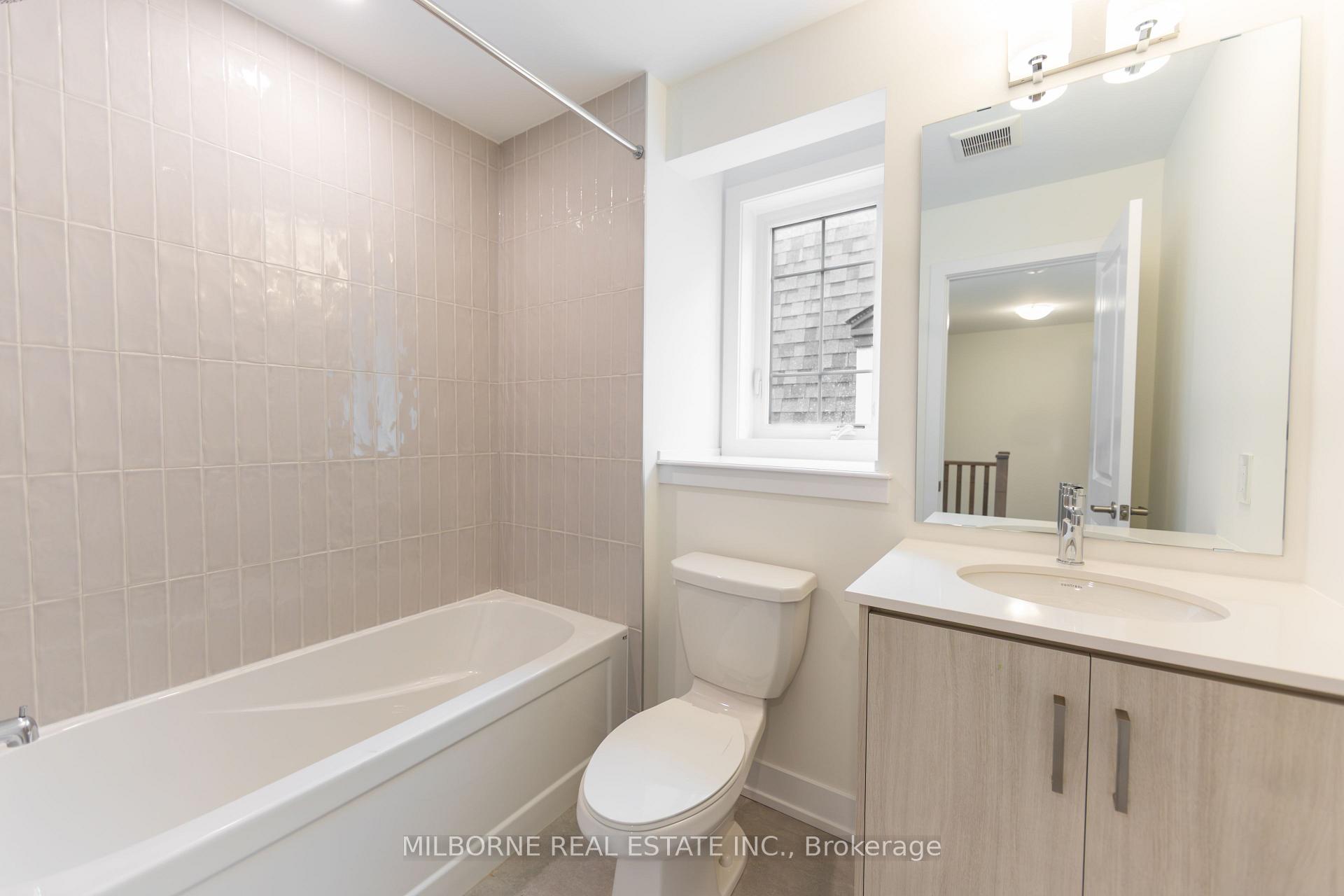 Photo 27 of 38 Fred Beaton Place, King, King City — HOMEH