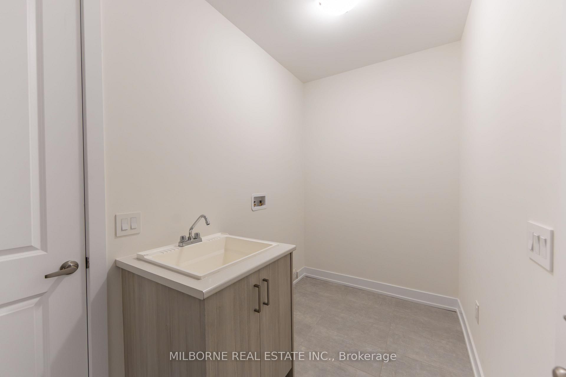 Photo 30 of 38 Fred Beaton Place, King, King City — HOMEH