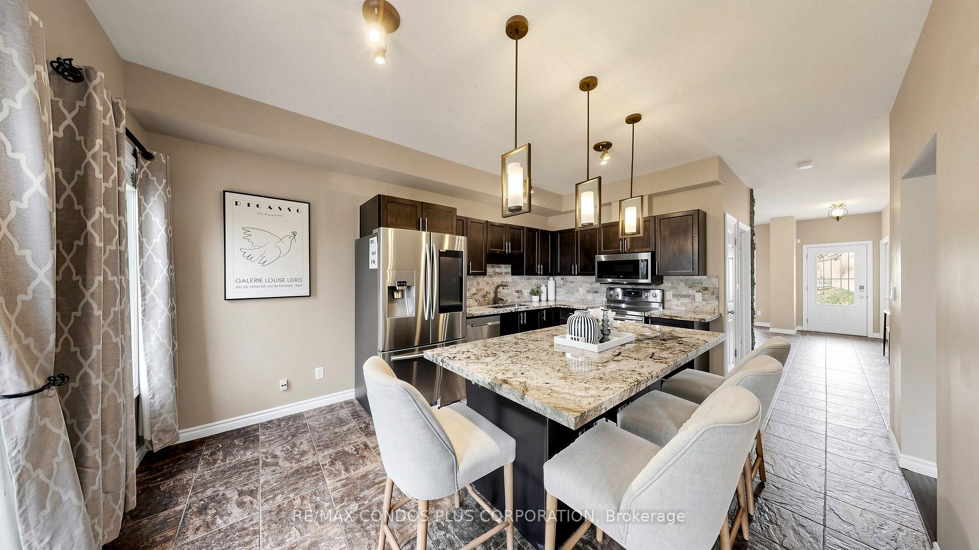 Photo 7 of 859 Brandenburg Boulevard, Waterloo, Clair Hills — HOMEH