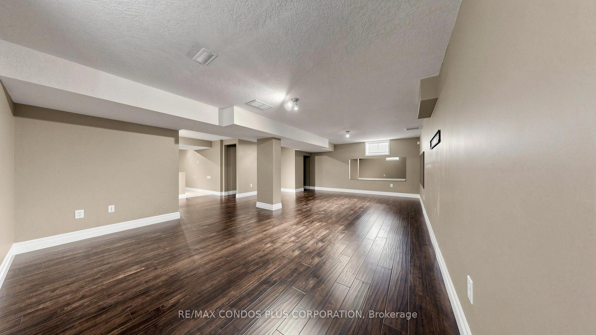 Photo 14 of 859 Brandenburg Boulevard, Waterloo, Clair Hills — HOMEH