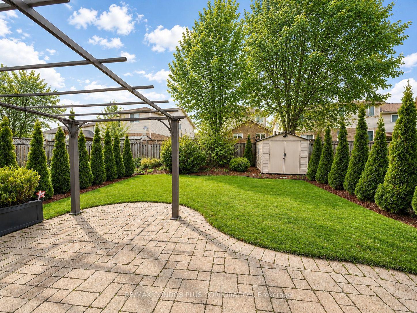 Photo 16 of 859 Brandenburg Boulevard, Waterloo, Clair Hills — HOMEH