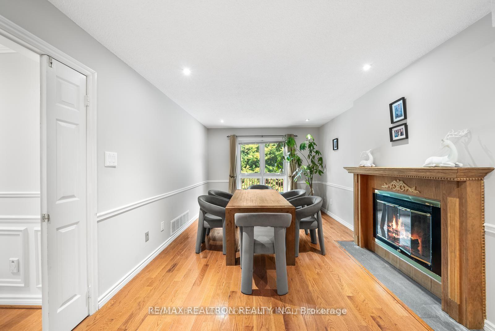 Photo 12 of 235 Kemano Road, Aurora, Aurora Heights — HOMEH
