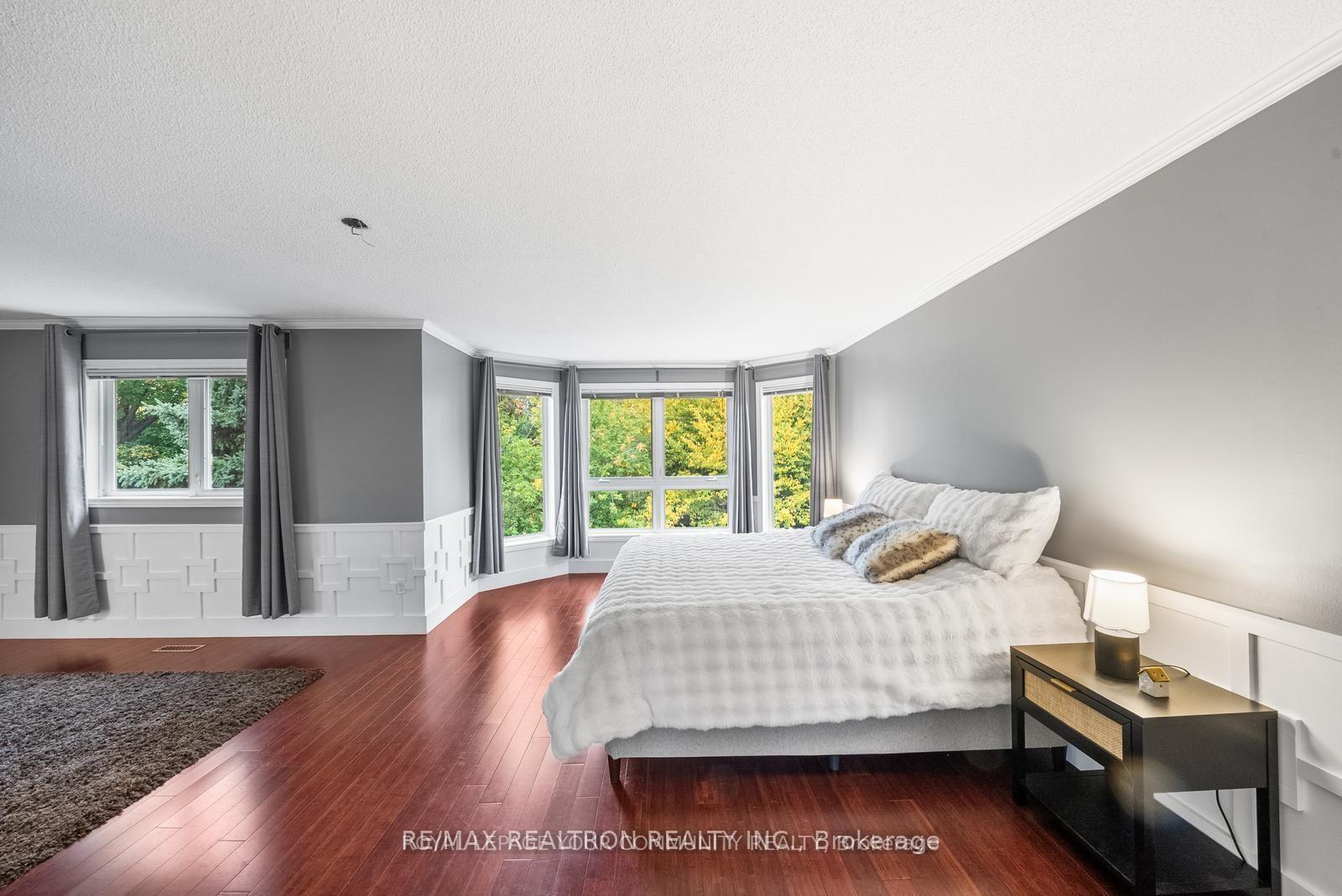 Photo 15 of 235 Kemano Road, Aurora, Aurora Heights — HOMEH