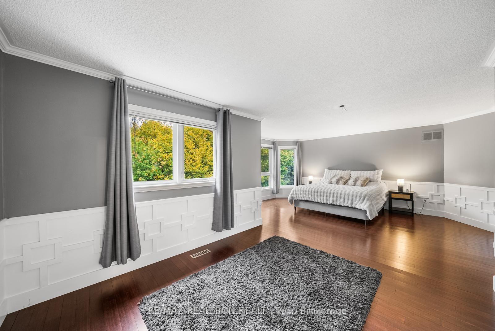 Photo 16 of 235 Kemano Road, Aurora, Aurora Heights — HOMEH