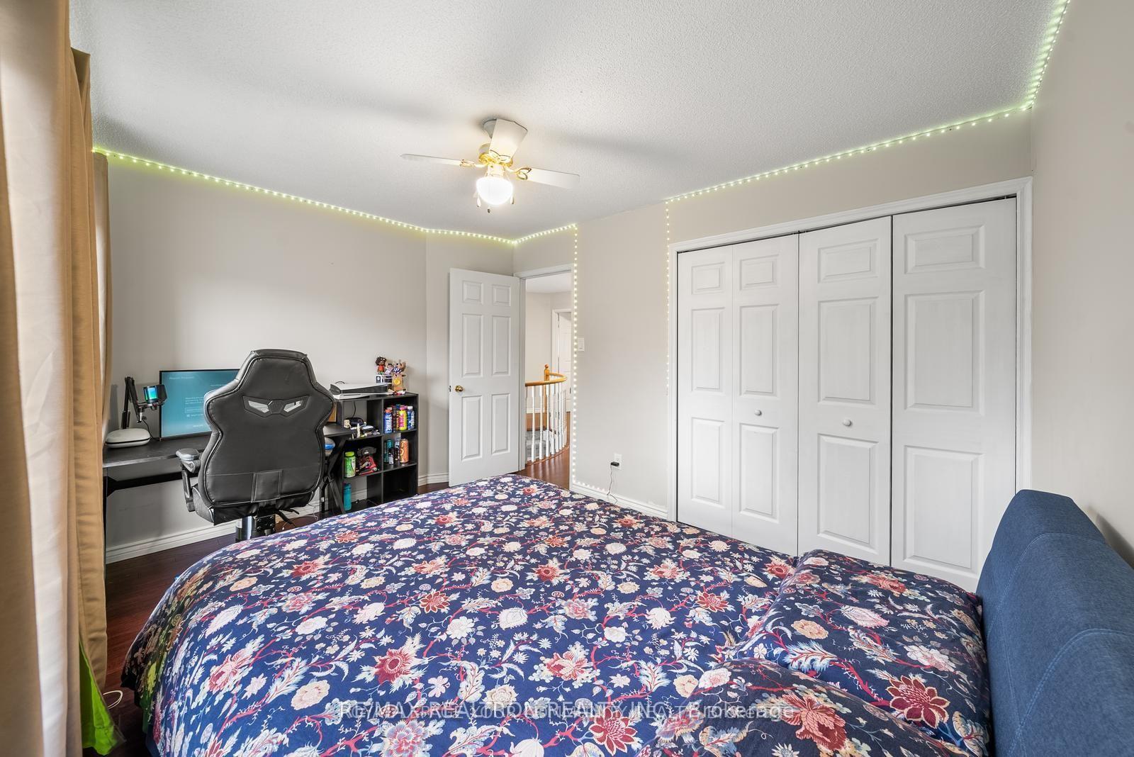 Photo 19 of 235 Kemano Road, Aurora, Aurora Heights — HOMEH
