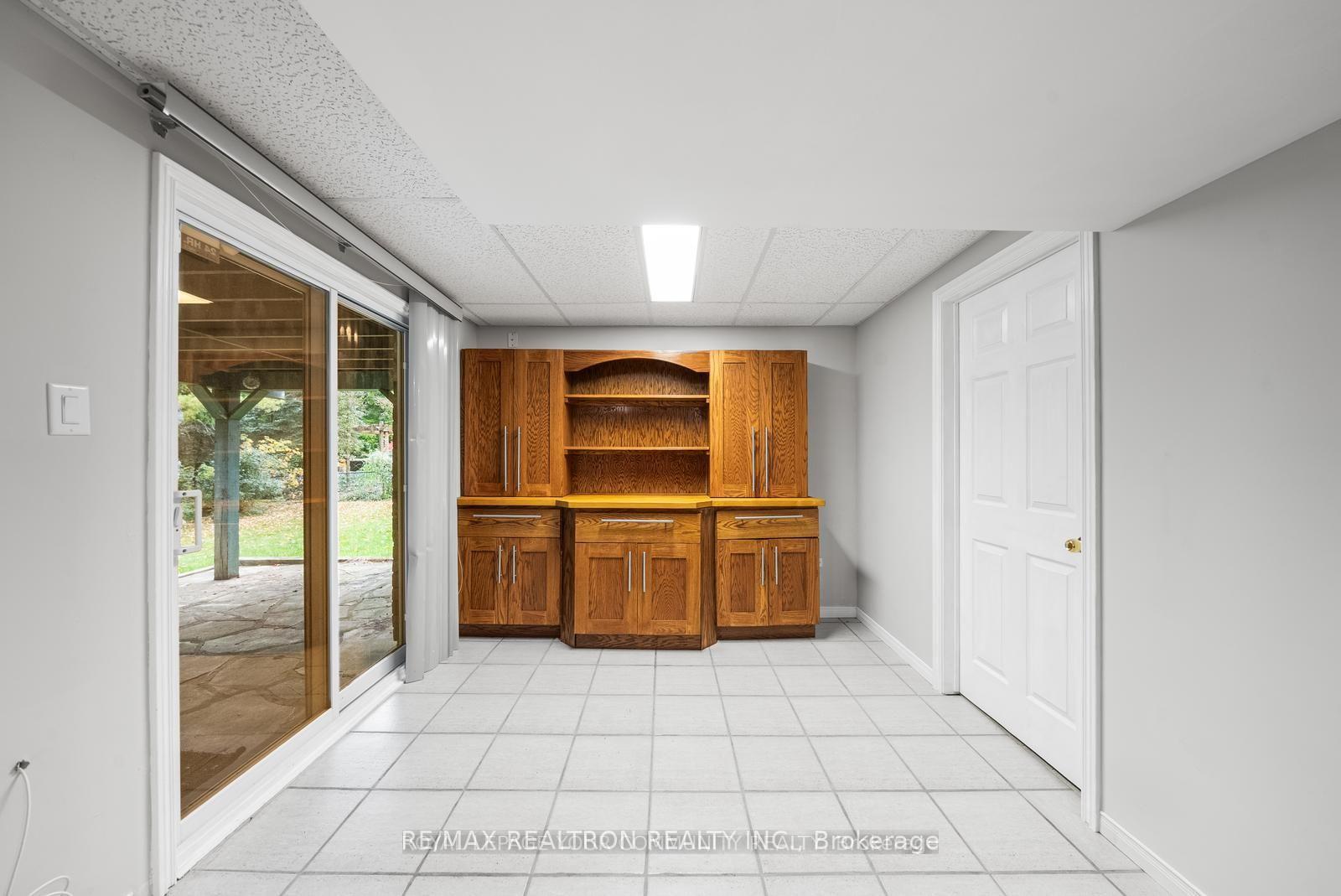 Photo 25 of 235 Kemano Road, Aurora, Aurora Heights — HOMEH