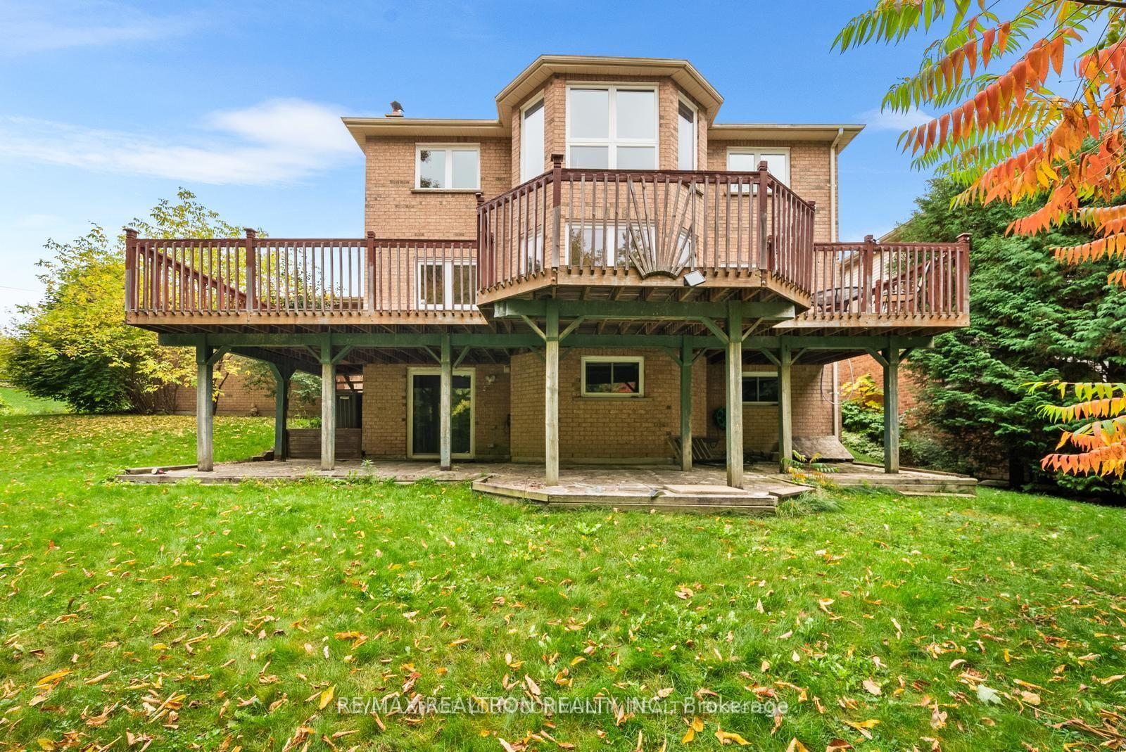 Photo 27 of 235 Kemano Road, Aurora, Aurora Heights — HOMEH