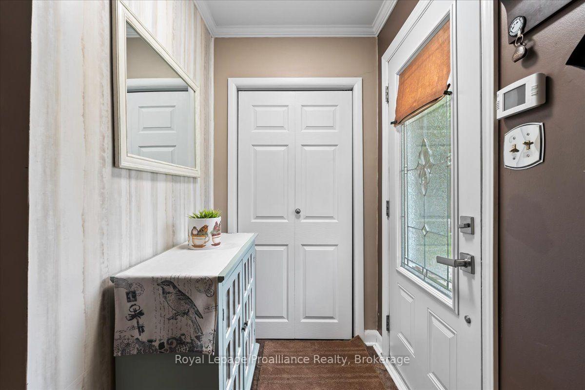 Photo 13 of 23 Alfred Drive, Belleville, Belleville Ward — HOMEH
