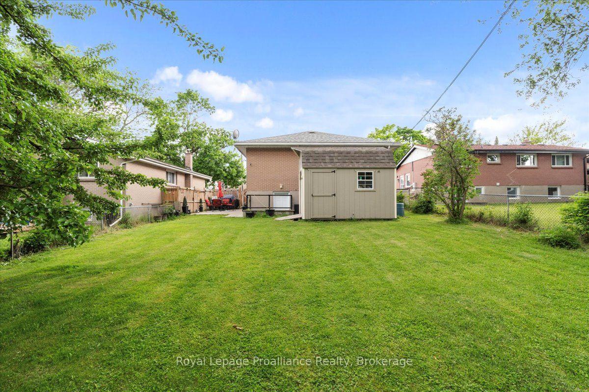 Photo 30 of 23 Alfred Drive, Belleville, Belleville Ward — HOMEH