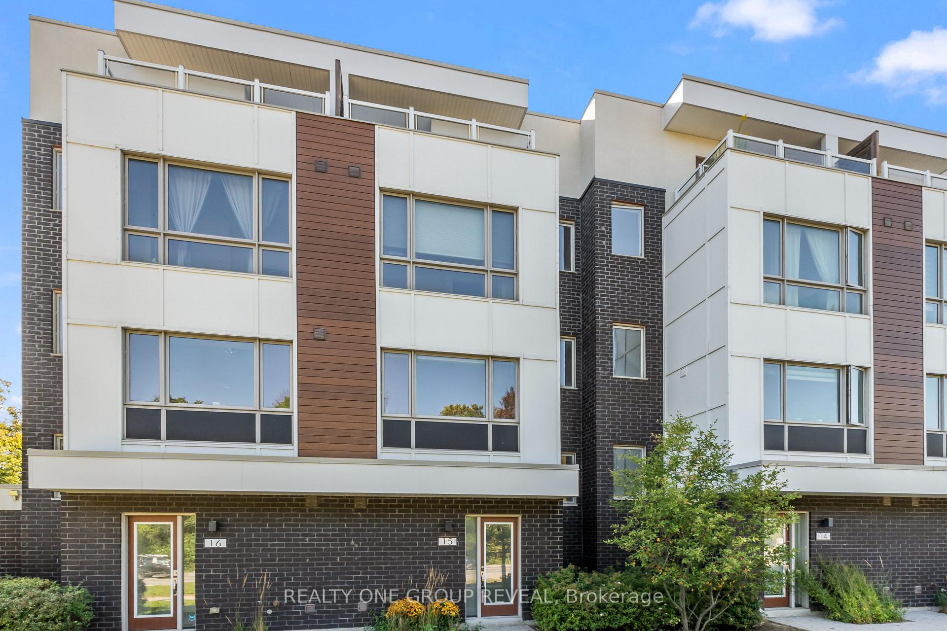 Photo of Unit 15, 1870 Altona Road
