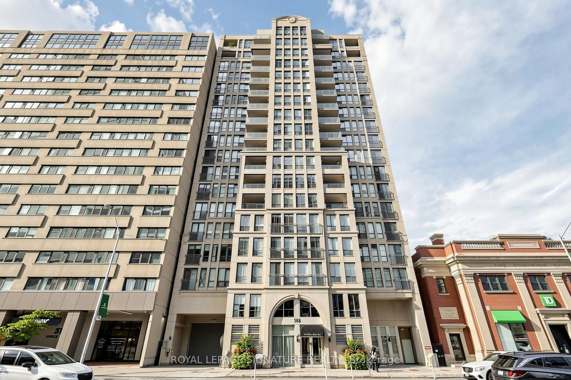 Photo 2 of Unit 1801, 388 Bloor Street E, Toronto, Rosedale-Moore Park — HOMEH