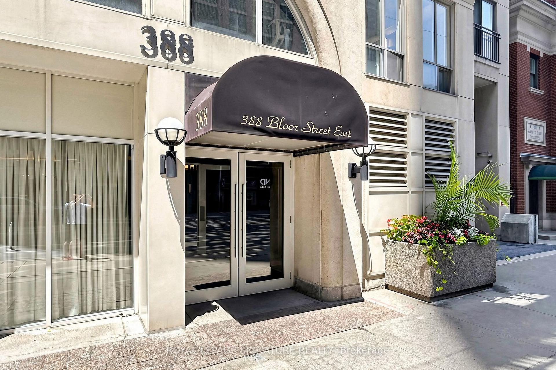 Photo 5 of Unit 1801, 388 Bloor Street E, Toronto, Rosedale-Moore Park — HOMEH