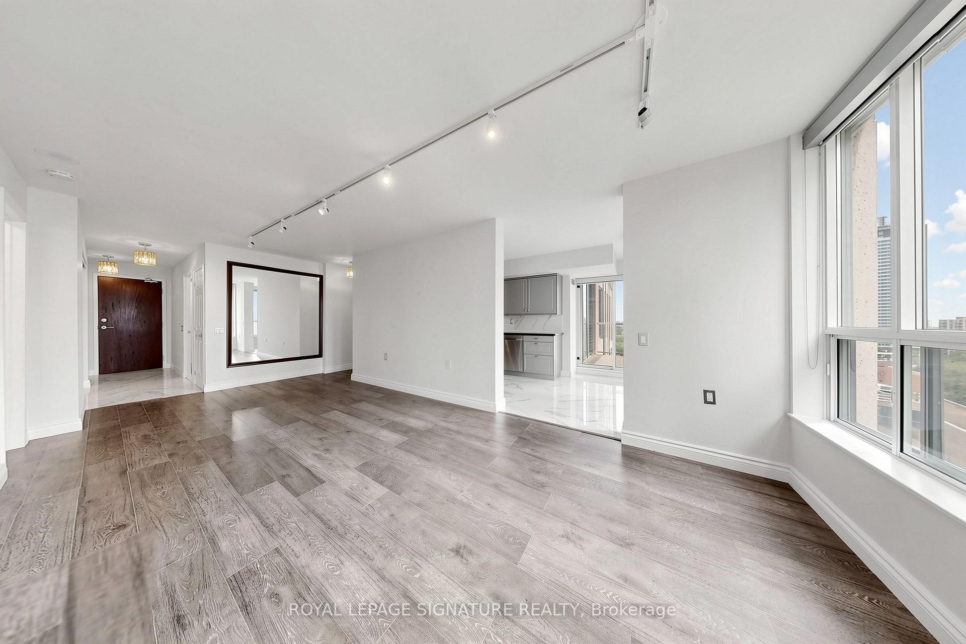 Photo 15 of Unit 1801, 388 Bloor Street E, Toronto, Rosedale-Moore Park — HOMEH