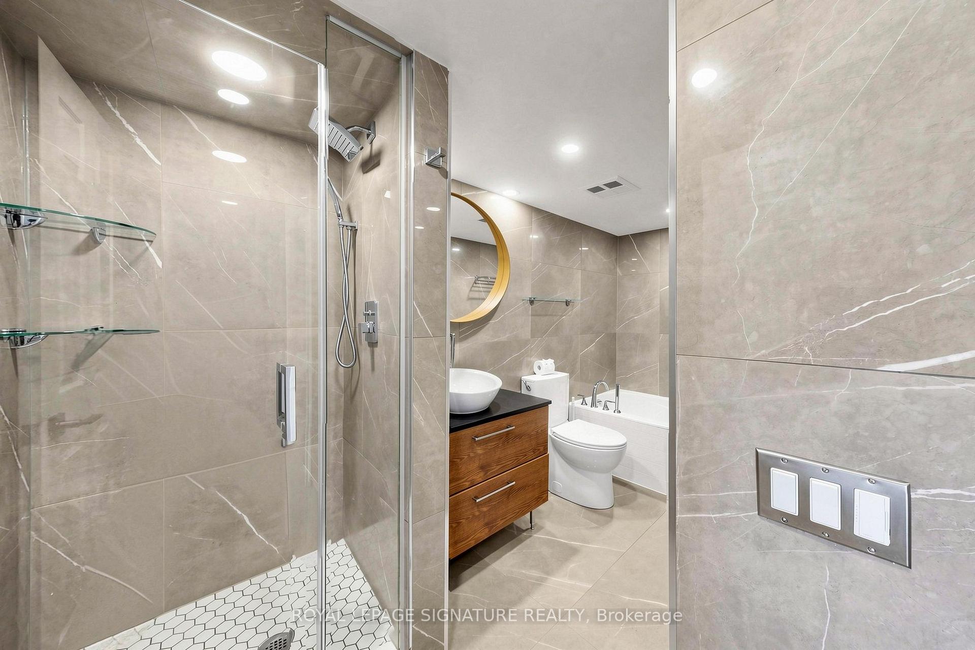 Photo 32 of Unit 1801, 388 Bloor Street E, Toronto, Rosedale-Moore Park — HOMEH