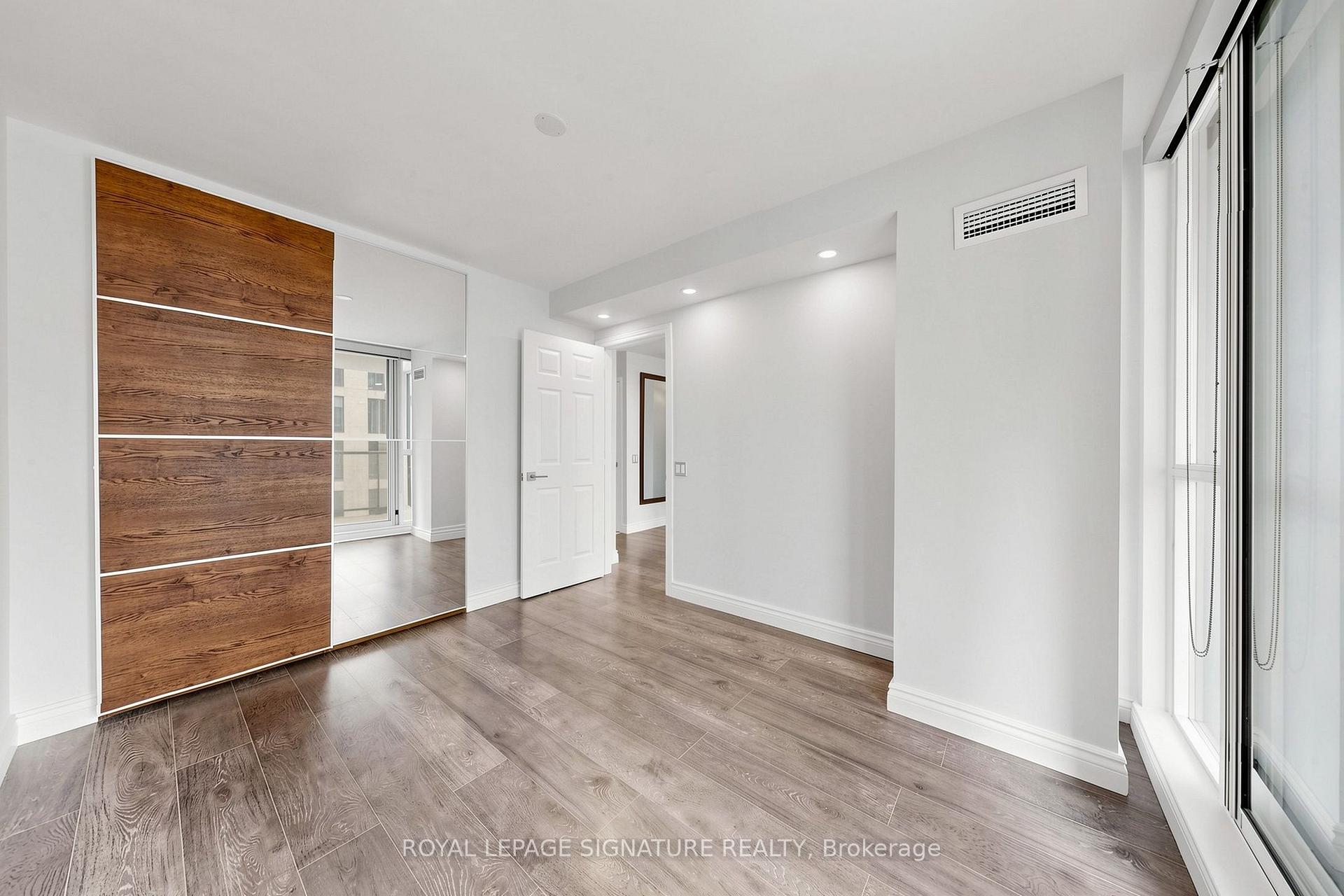 Photo 39 of Unit 1801, 388 Bloor Street E, Toronto, Rosedale-Moore Park — HOMEH