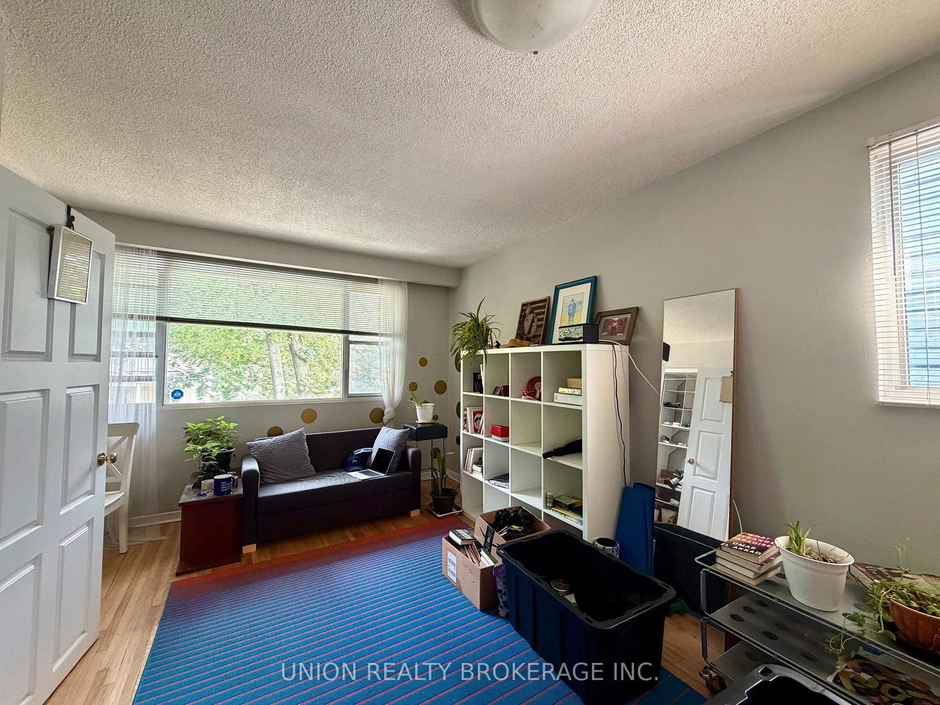 Photo 7 of Unit Upper, 36 Balsam Avenue, Toronto, The Beaches — HOMEH