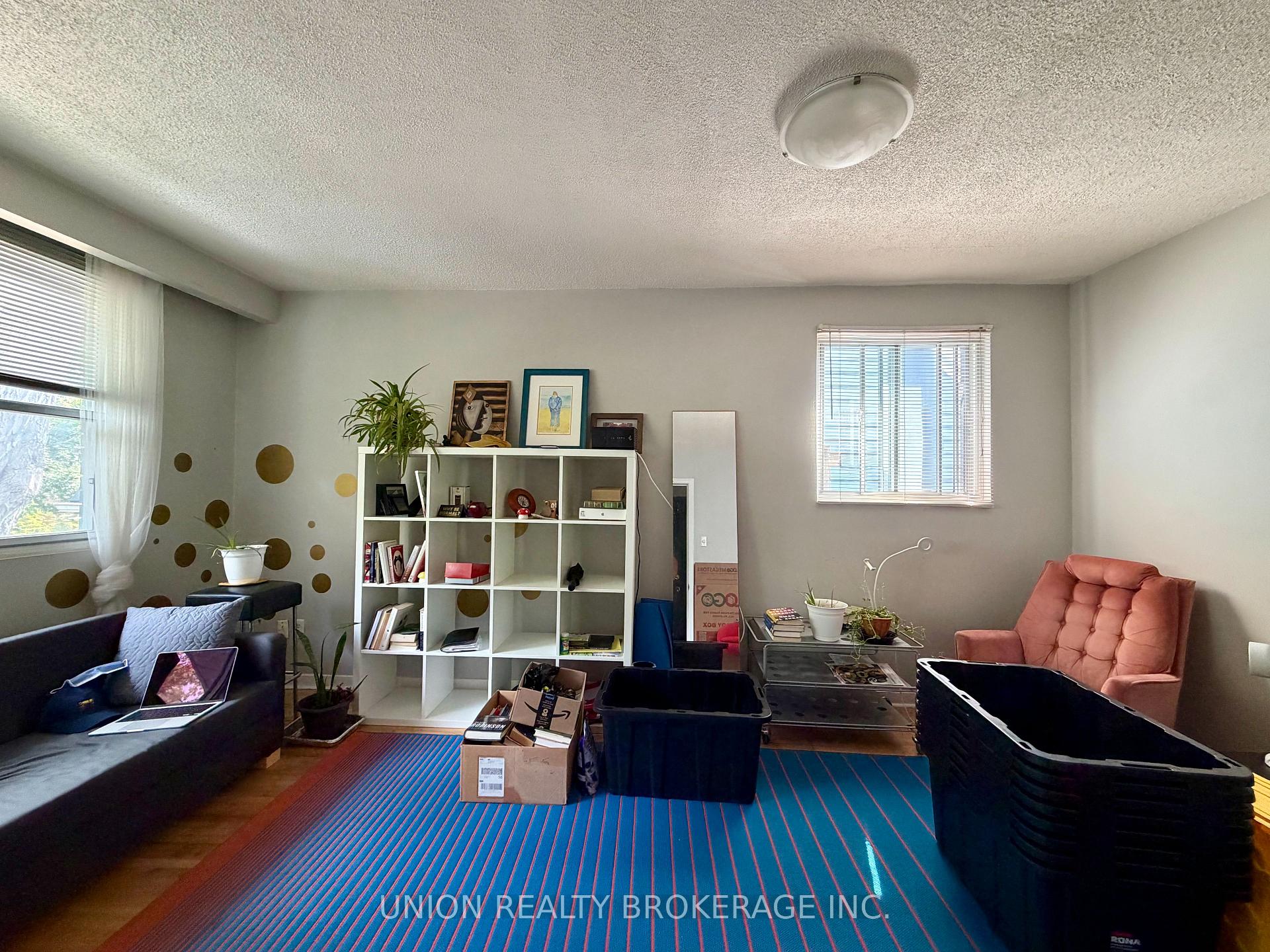 Photo 6 of Unit Upper, 36 Balsam Avenue, Toronto, The Beaches — HOMEH