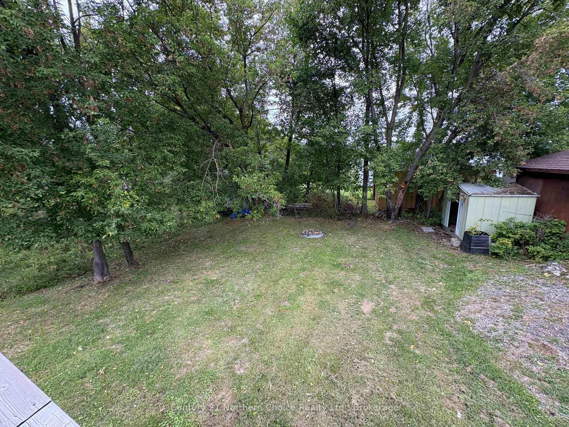 Photo 10 of 832 River Drive N, Kenora, Central — HOMEH