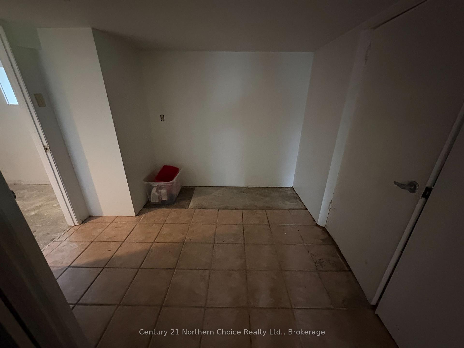 Photo 13 of 832 River Drive N, Kenora, Central — HOMEH