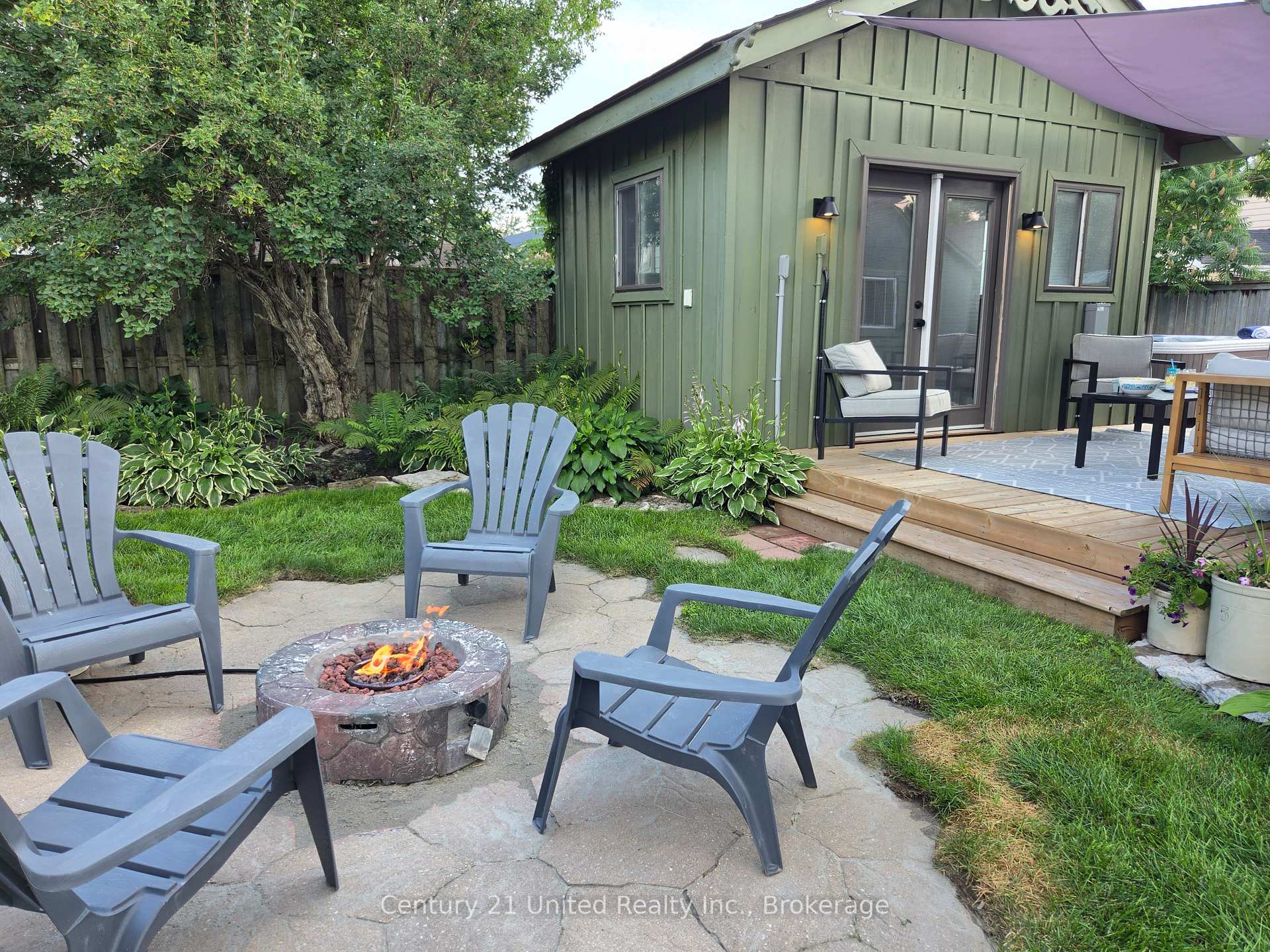 Photo 10 of 759 Hurley Street, Peterborough, Otonabee Ward 1 — HOMEH