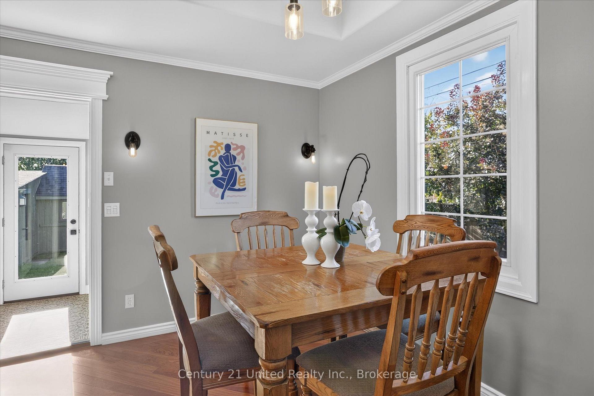 Photo 21 of 759 Hurley Street, Peterborough, Otonabee Ward 1 — HOMEH
