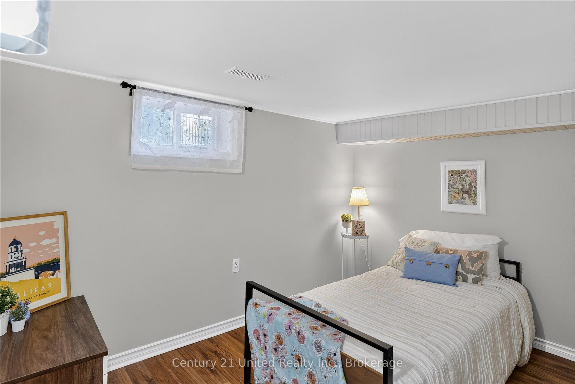 Photo 43 of 759 Hurley Street, Peterborough, Otonabee Ward 1 — HOMEH