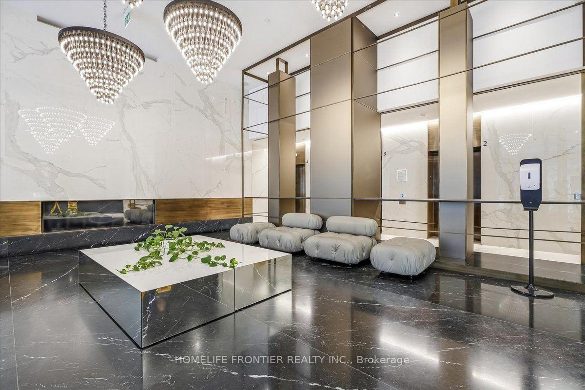 Photo 3 of Unit 1708, 77 Shuter Street, Toronto, Church-Yonge Corridor — HOMEH
