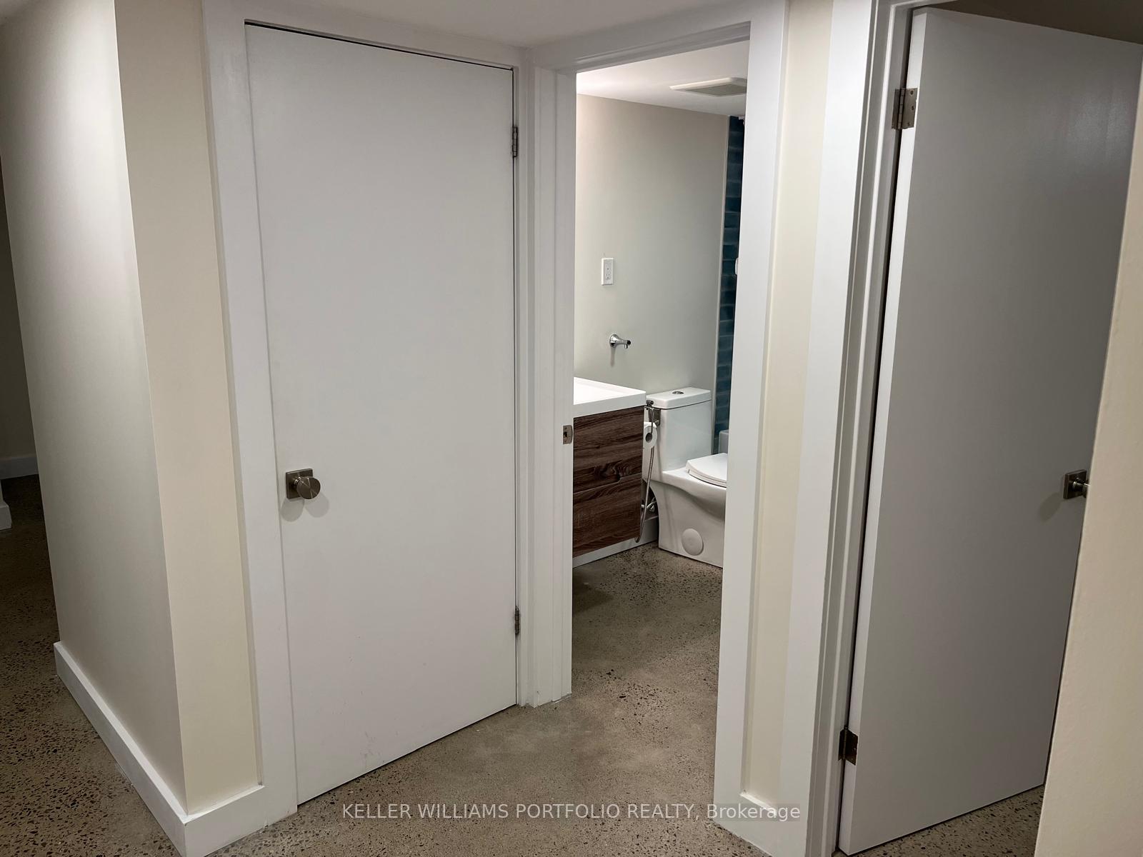 Photo 12 of Unit Bsmt, 172 High Park Avenue, Toronto, High Park North — HOMEH