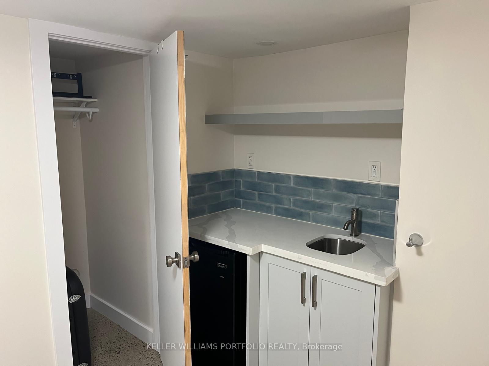 Photo 19 of Unit Bsmt, 172 High Park Avenue, Toronto, High Park North — HOMEH