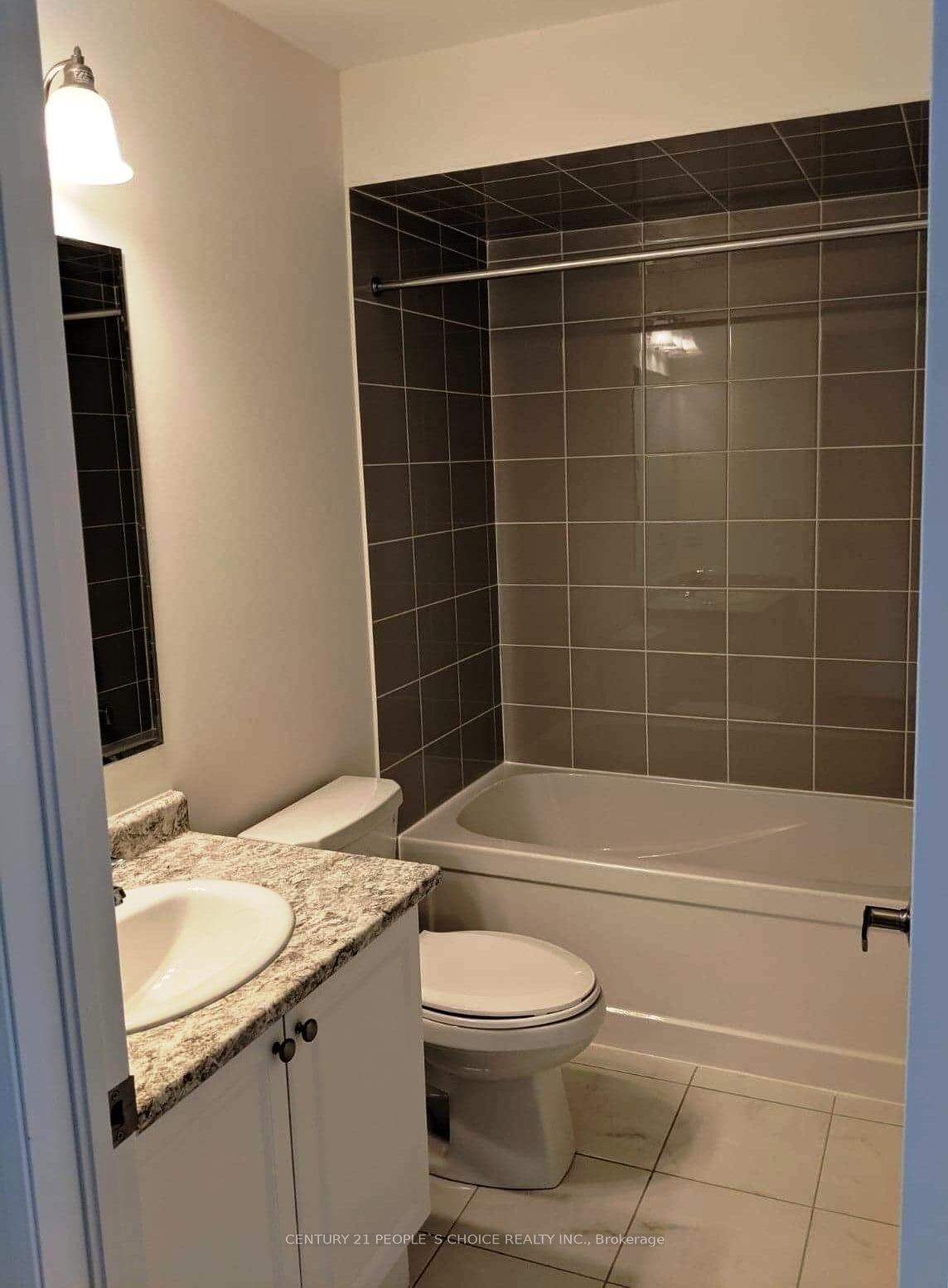 Photo 14 of 112 Cleanside Road, Scarborough, Clairlea-Birchmount — HOMEH