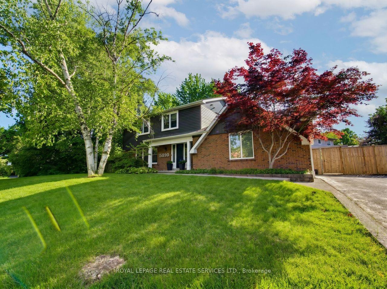 Photo 3 of 1390 Peerless Court, Oakville, College Park — HOMEH